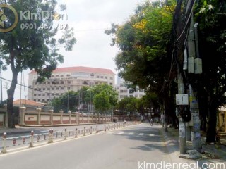 Bán Biệt Thự Thảo Điền Đường Nguyễn Văn Hưởng Quận 2